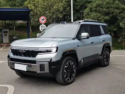 Fang Cheng Bao Leopard 8 2025