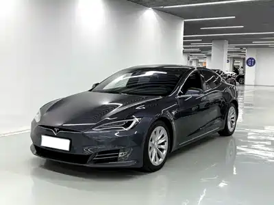 Tesla Model S 2017