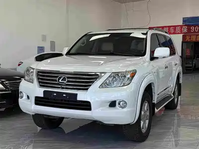 Lexus LX 2011
