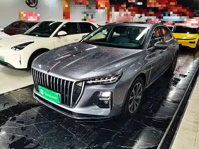 Hongqi H5 PHEV 2025