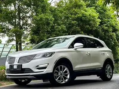 Lincoln MKC 2017
