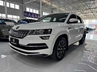Škoda Karoq 2023