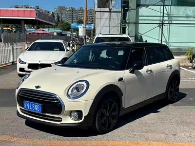 MINI CLUBMAN 2017
