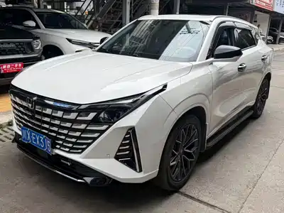 Changan UNI-Z 2024