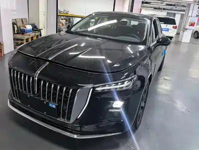 Hongqi H5 PHEV 2026