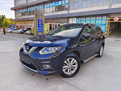 Nissan X-Trail 2015