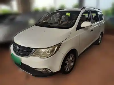 Baojun 730 2015