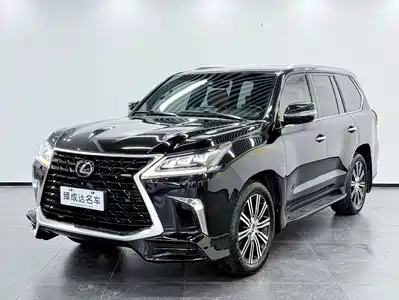 Lexus LX 2018
