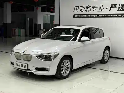 BMW 1 Series (Import) 2012