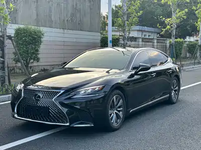 Lexus LS 2019