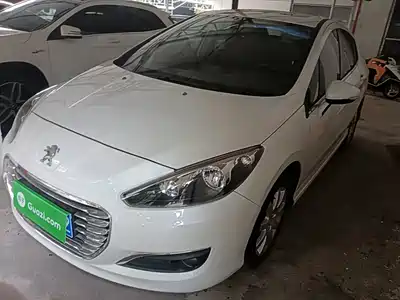 Peugeot 308 2015