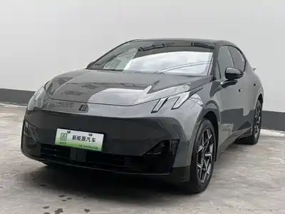 Lynk & Co Z20 2024