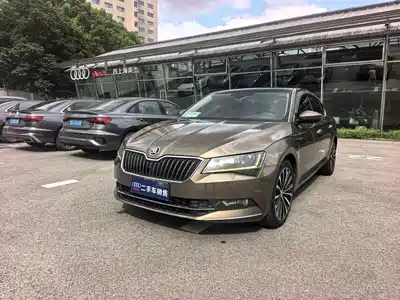 Škoda Superb 2017