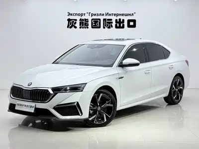 Škoda Octavia 2023