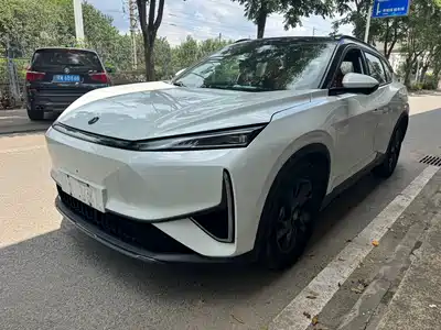 Dongfeng Aeolus Fengshen L7 2025