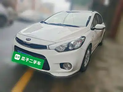 Kia K3S 2015