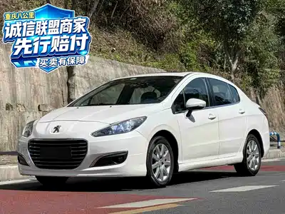 Peugeot 308 2014