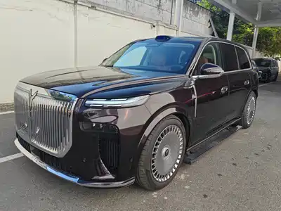 Voyah Auto Taisan 2025