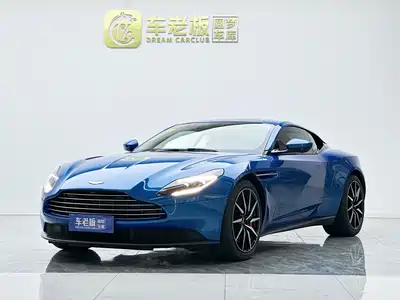 Aston Martin DB11 2020