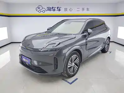 Lynk & Co 08 EM-P 2025