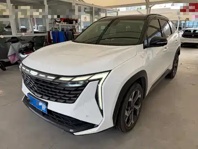 Geely Boyue L 2025