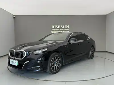BMW i5 2025