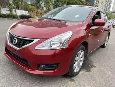 Nissan Tiida 2013