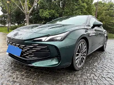 MG MG7 2023