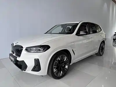 BMW iX3 2023