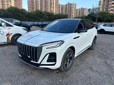 Hongqi HS3 2025