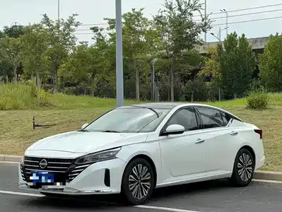 Nissan Teana 2023