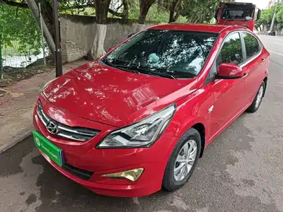 Hyundai Verna 2016