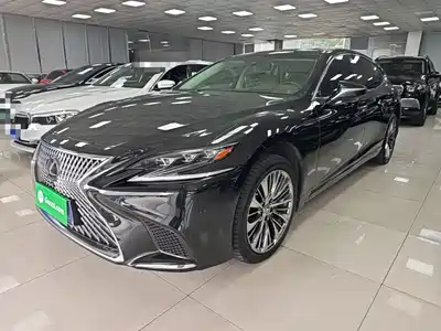 Lexus LS 2018