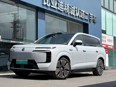 Denza N8L 2025