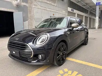 MINI CLUBMAN 2021