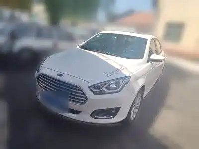 Ford Escort 2017