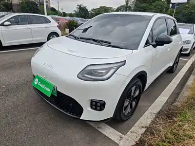 GAC Aion AION UT 2025