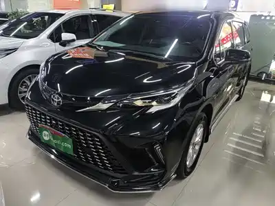 Toyota Granvia 2025