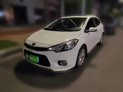 Kia K3S 2015