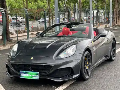 Ferrari California T 2013