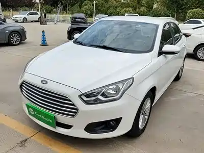 Ford Escort 2016