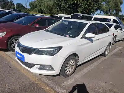 Changan Yuexiang V7 2017
