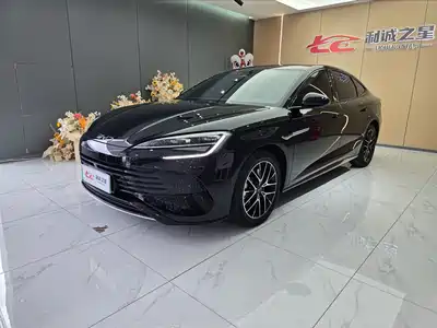 BYD Seal 07 DM-i 2025
