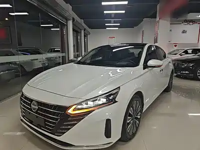 Nissan Teana 2023