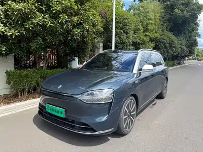 AITO Wenjie M9 2024