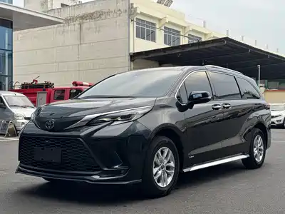 Toyota Granvia 2025