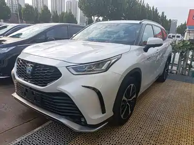 Toyota Crown Kluger 2022