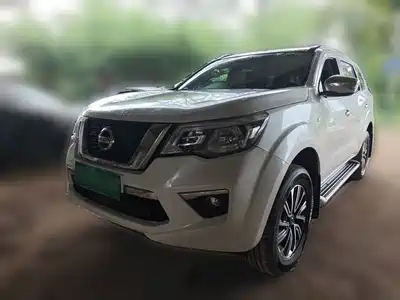Nissan Terra 2020