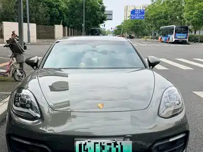 Porsche Panamera New Energy 2023