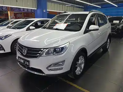 Baojun 560 2015